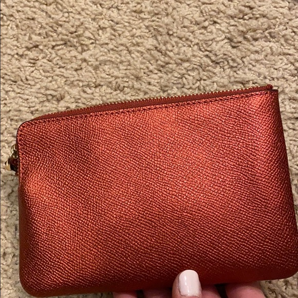 NWT (2) Brand new never used coach wristlet and a like new wristlet BOTH BAGS - Picture 6 of 8